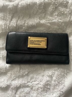 Marc by Marc Jacobs Black Leather Wallet with Gold Accents